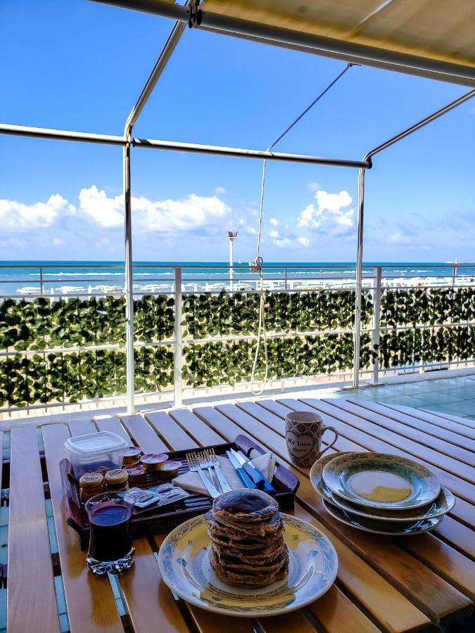 Incantevole Casa Sul Mare Vicino A Roma 네뚜노 외부 사진