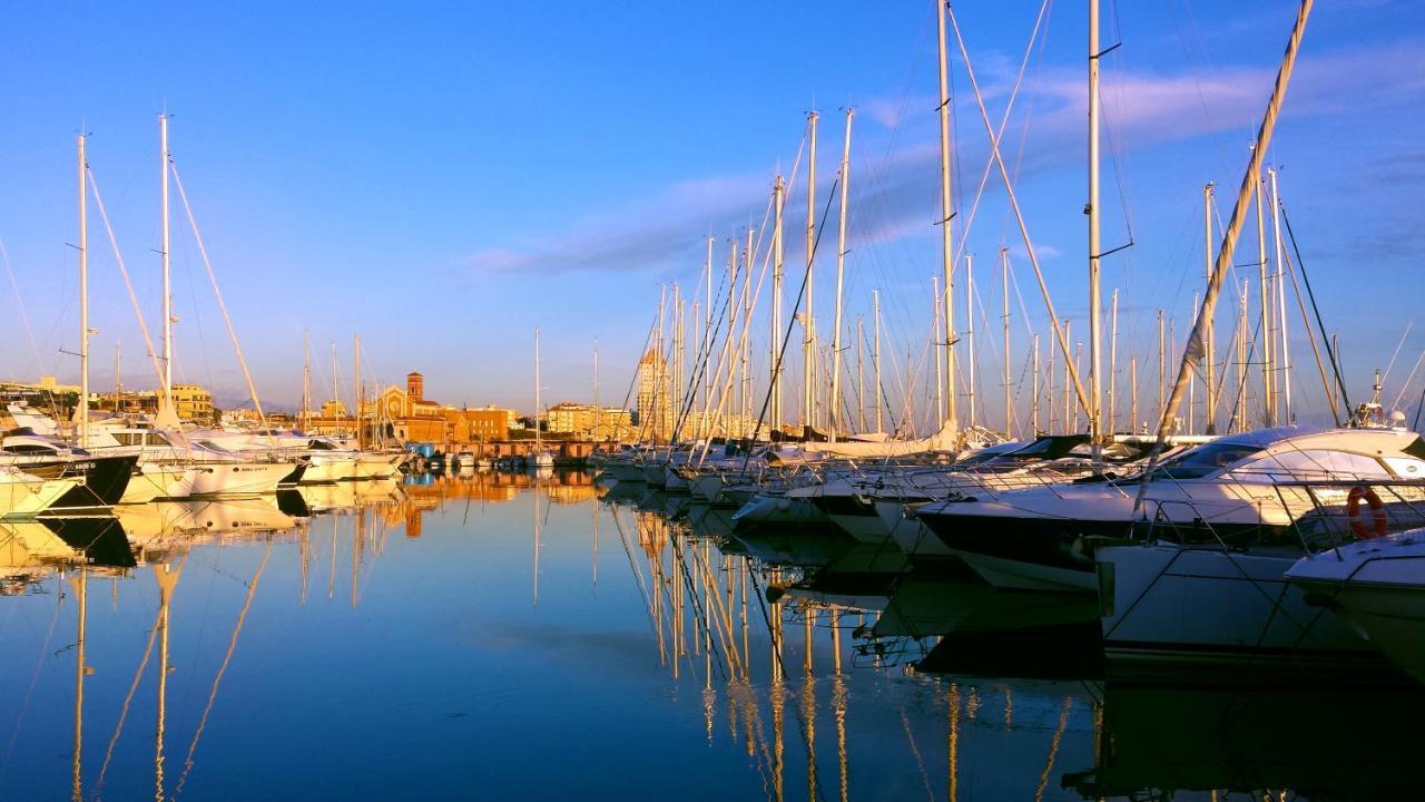 Incantevole Casa Sul Mare Vicino A Roma 네뚜노 외부 사진