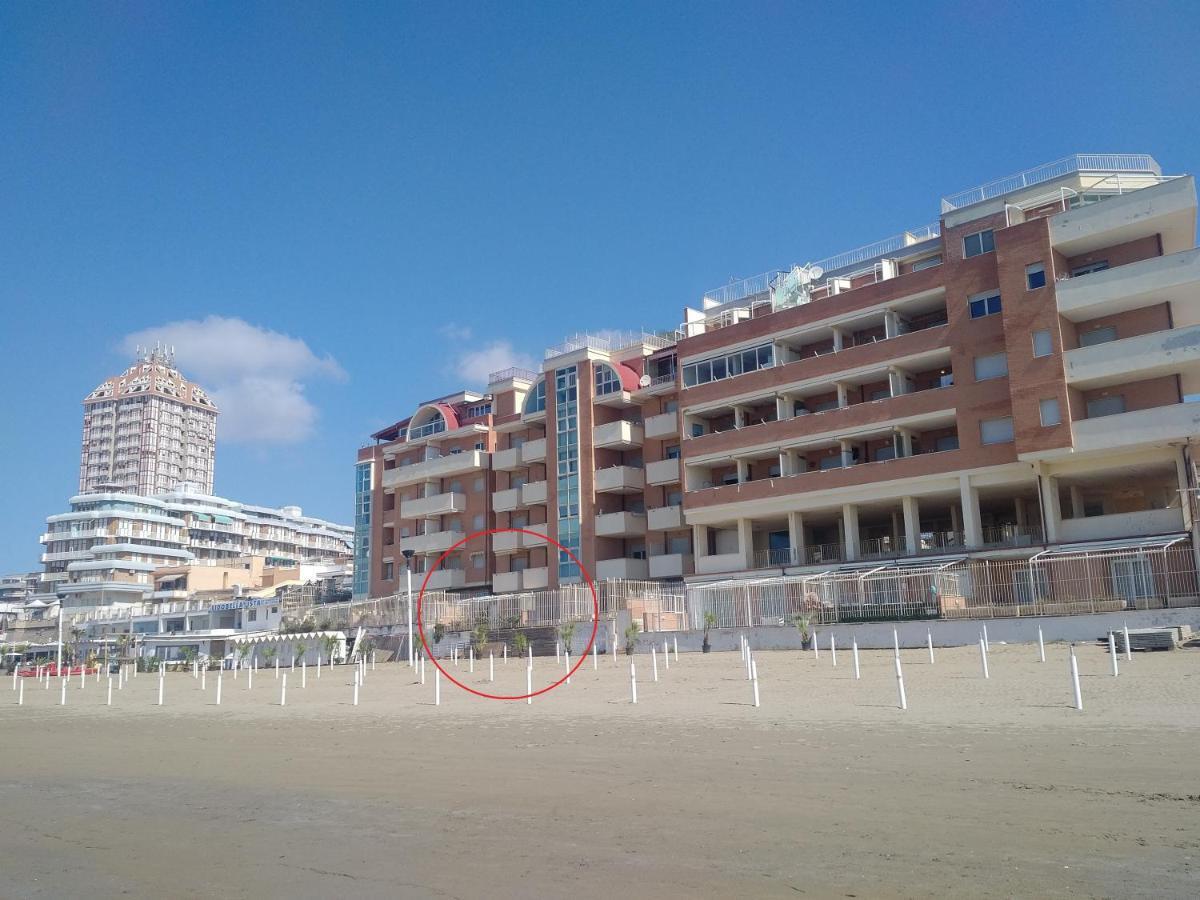 Incantevole Casa Sul Mare Vicino A Roma 네뚜노 외부 사진